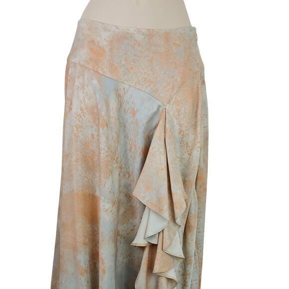 Free People SZ 4 Gardenia Print Maxi Skirt Romantic Enchanting Silky Ruffles - Picture 3 of 7